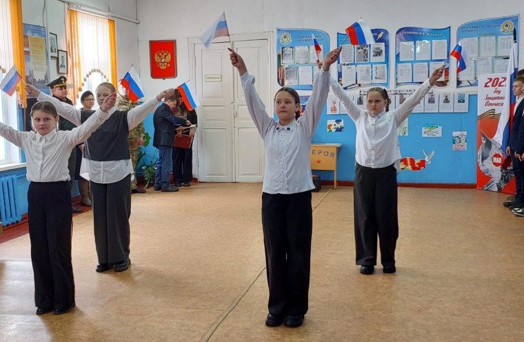 Смотр строя и песни.